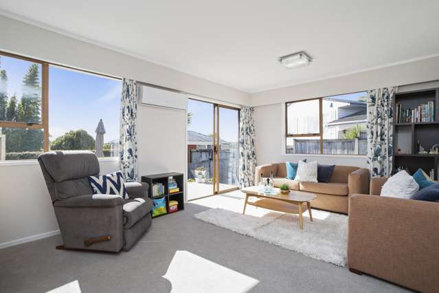 1/22 Rothwell Place Sunnyhills_3