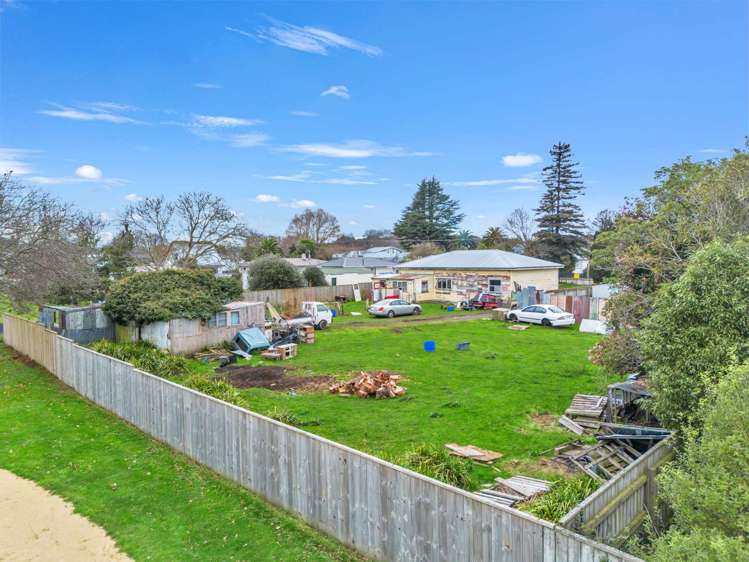 289 High Street Dannevirke_24