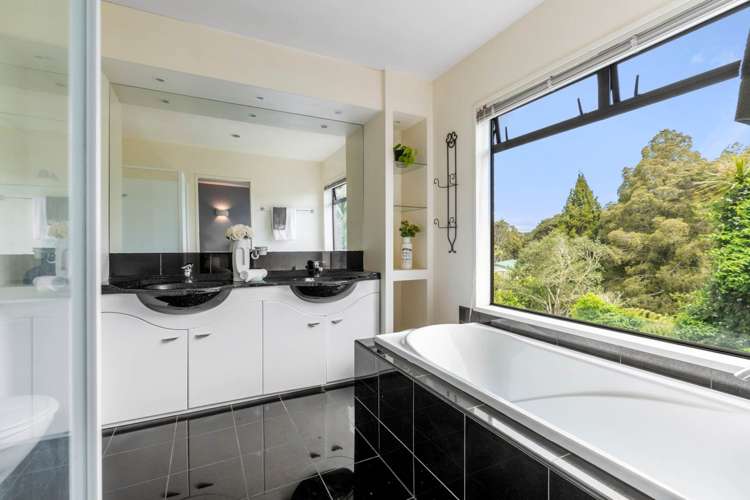 2/25 Brunton Place Glenfield_13