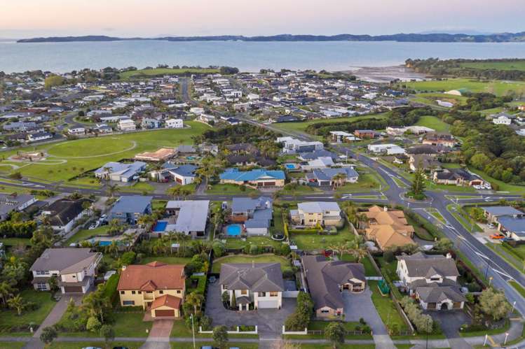 126 Beachlands Road Beachlands_37