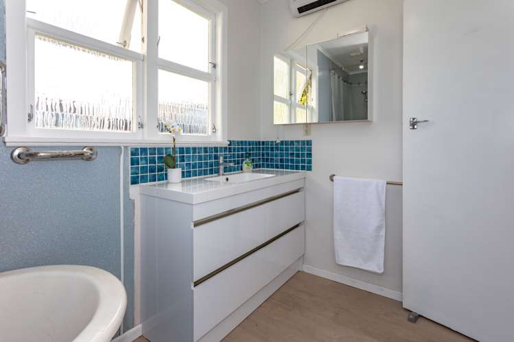 5 Daphne Road Tairua_9