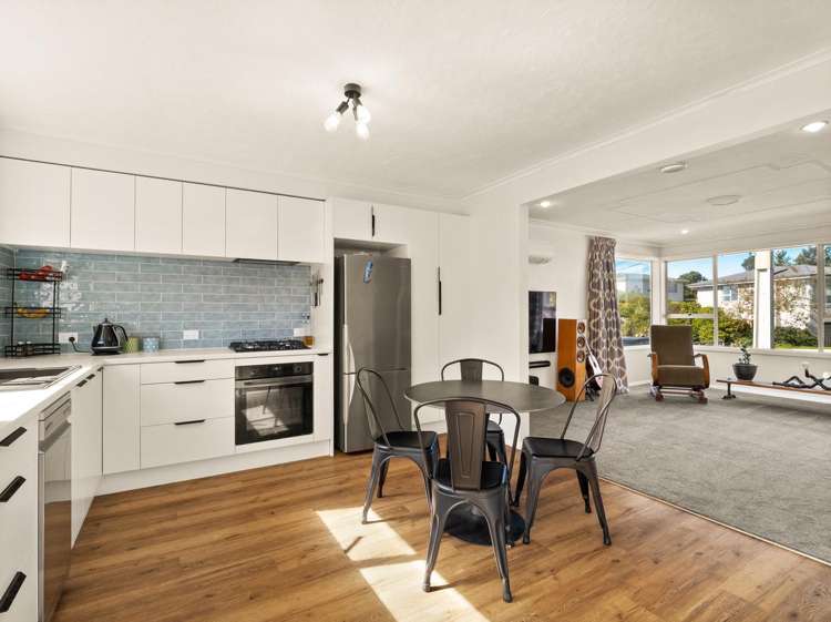 35 Stephen Street Halfway Bush_2