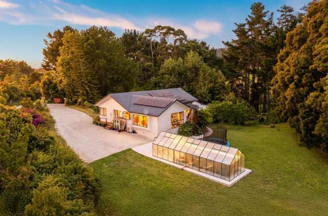 A Rare Rural Find, Loved For Decades, Now Yours!