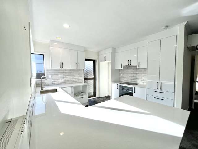 1 Forest Glen Orewa_2