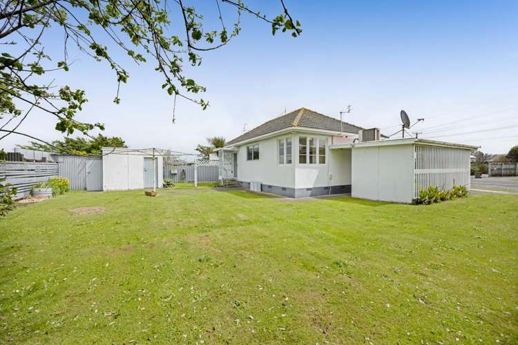 54 Camberwell Road Hawera_14