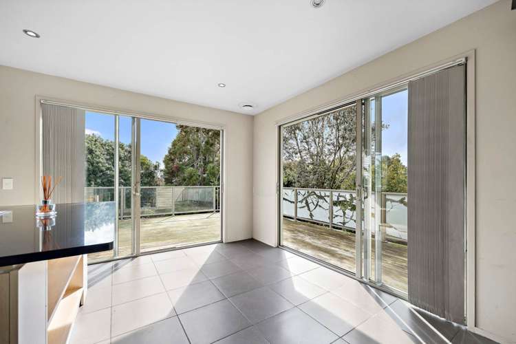 3 Scott Road Stanmore Bay_17
