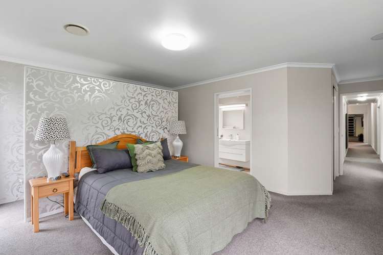 4 Sretlaw Place Brockville_13