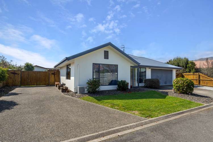 23 Otia Drive Richmond_15