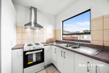 2/50 Panorama Road_2