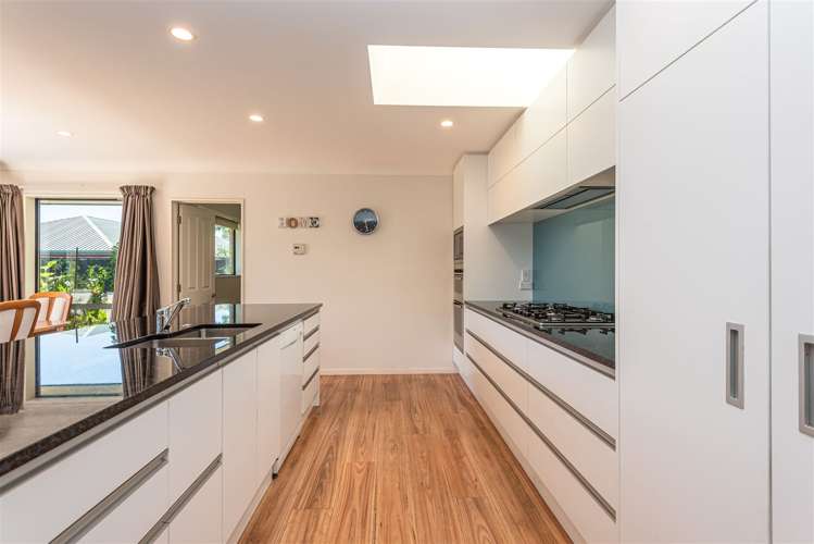 15 Henry Wigram Drive Wigram_9