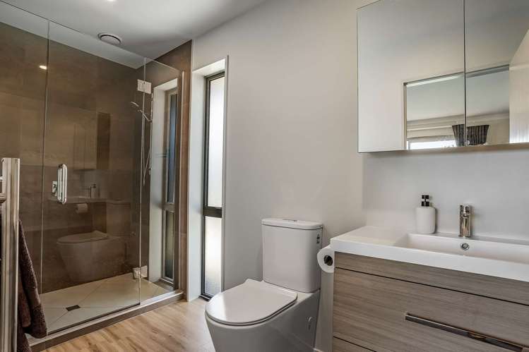 68 Quinn Crescent Woodend_16