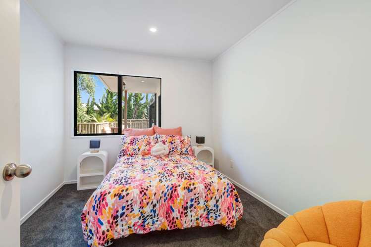 20A Holiday Road Stanmore Bay_18