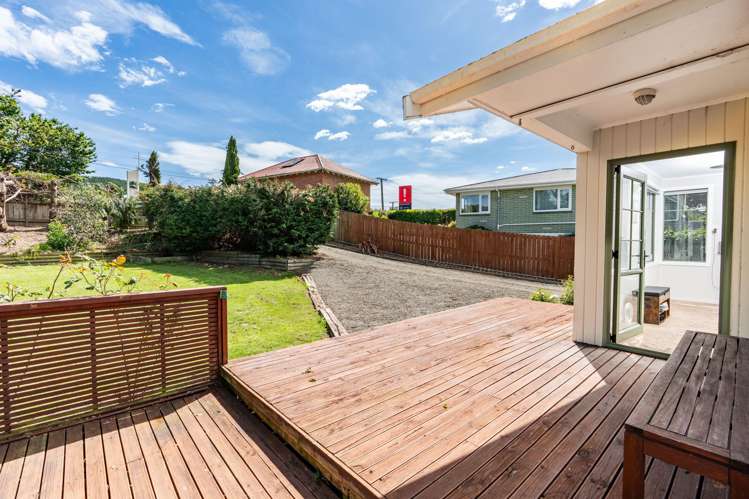 5 Holyhead Street Outram_14