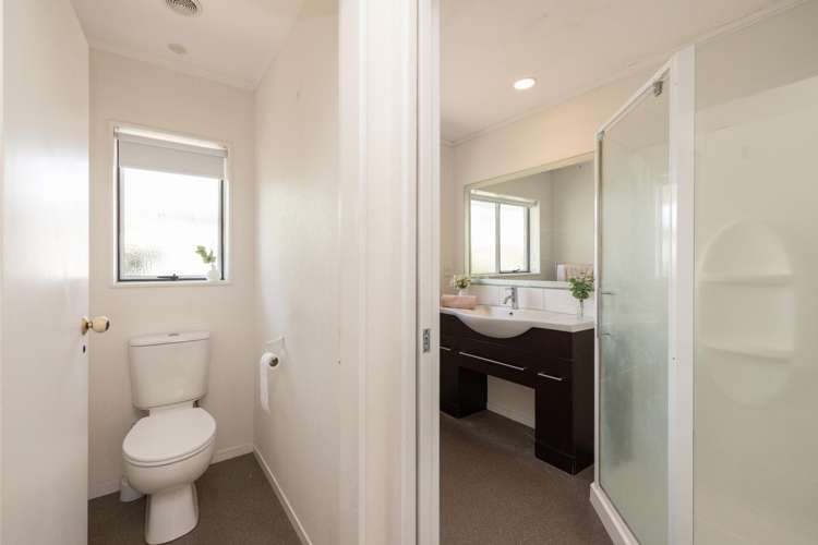 10a Liftan Place Mount Maunganui_11