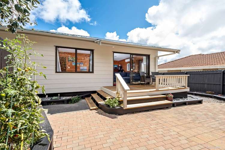 1 Newland Grove Henderson_1