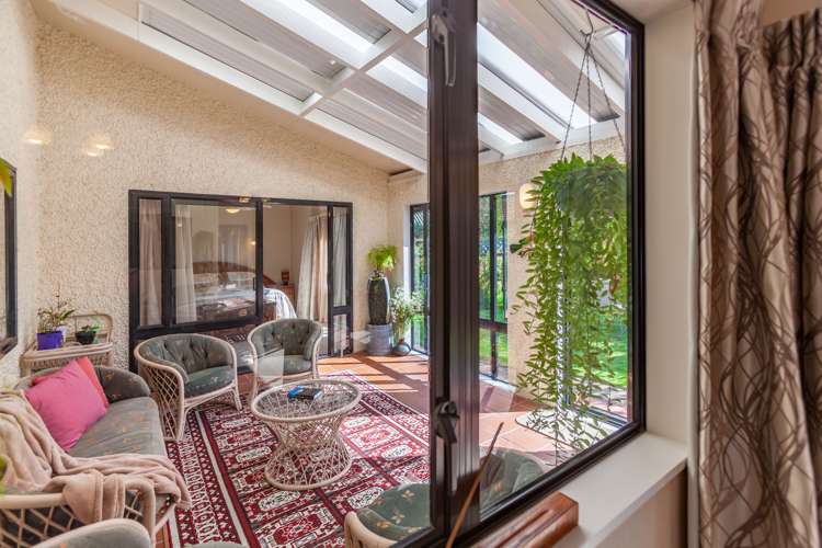 6 Bishops Close Greenmeadows_25