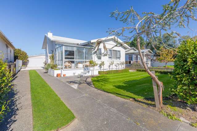 Pitch Perfect Grounds with a Great Home