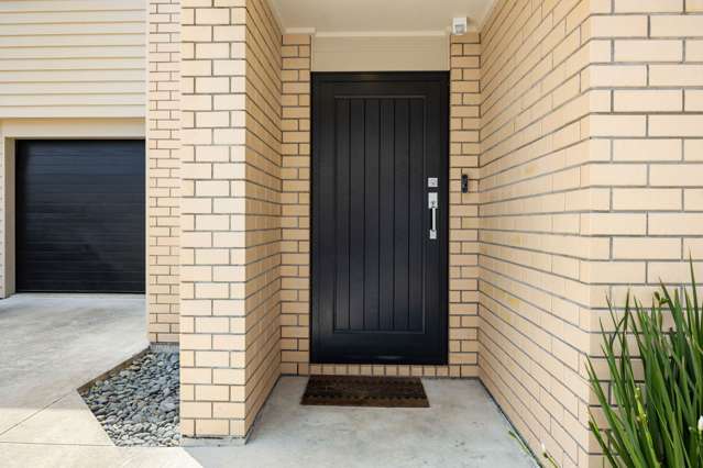 2/3 Manning Street Hamilton Central_2