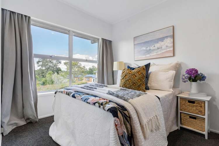 1/74 Blakeborough Drive Forrest Hill_8