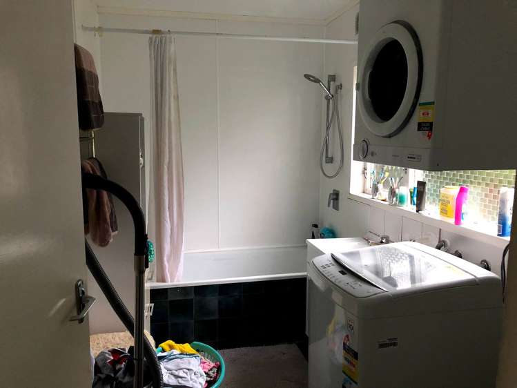 2/29 Winston Street Crofton Downs_4