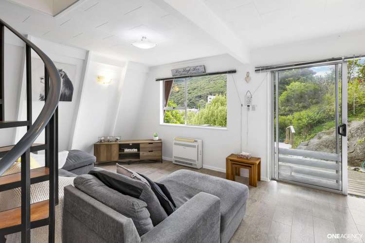 43 Airlie Road Plimmerton_6