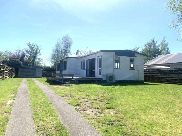 Easy Living with Modern Touches – 3-Bedroom Home in Turangi