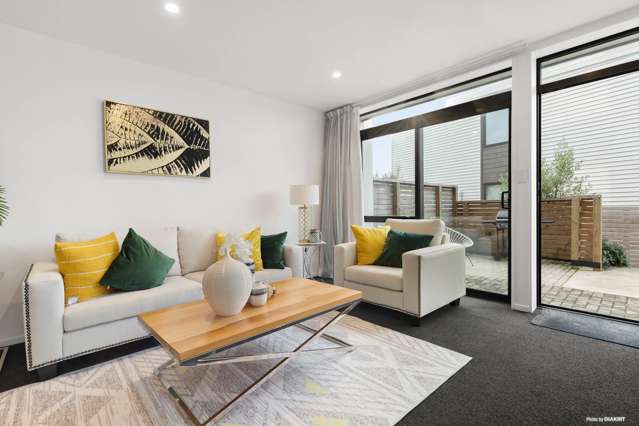 15/15 Chivalry Road Glenfield_1