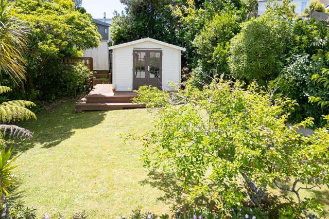 17 and 19 Benares Street Khandallah_3