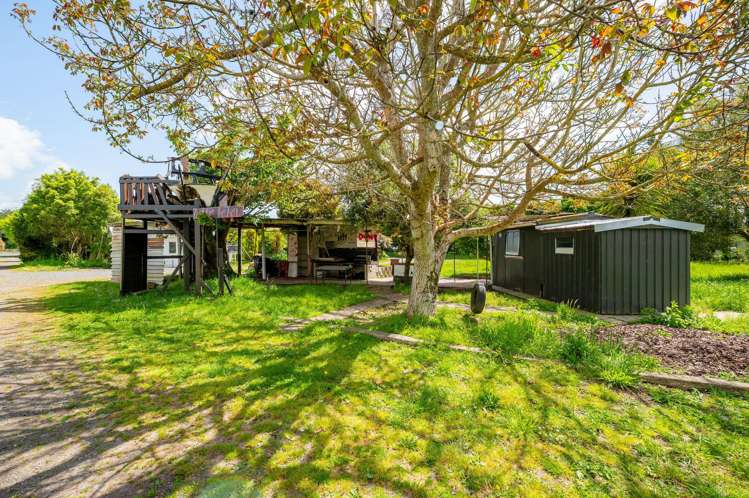 166 State Highway 26 Newstead_10