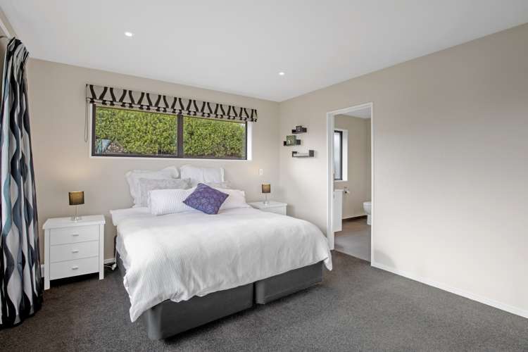 5b Malory Way Rolleston_10