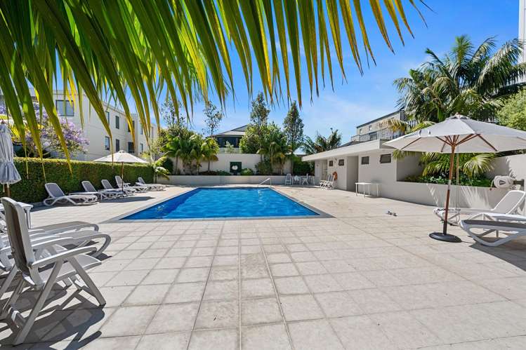 9/73 Anzac Street Takapuna_16