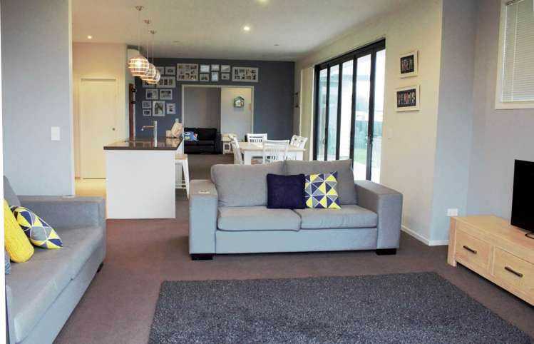 109 Isabella Drive Pukekohe_8