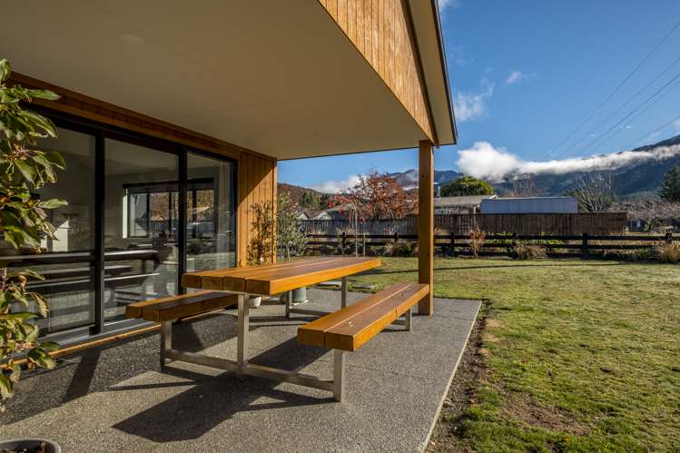 1 Dumblane Way Hanmer Springs_3