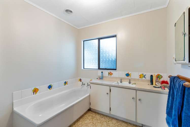 153 Quartz Range Road Bainham_13