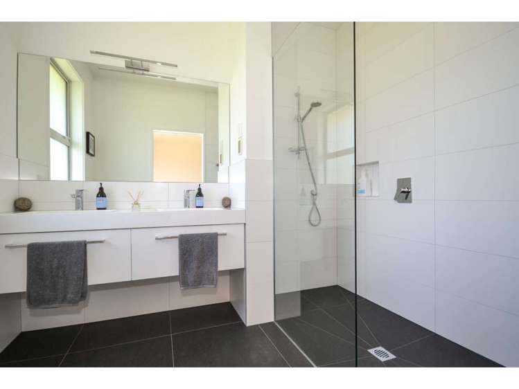 81 Conifer Lane Kerikeri_18