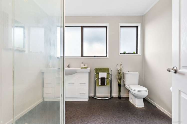 28 Frangipani Avenue Manurewa_8