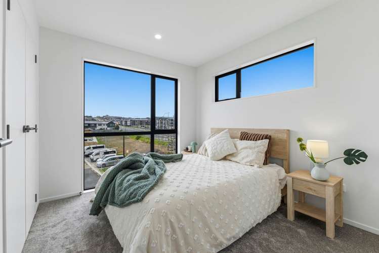 Block A /Lot 15,370 Ormiston Road Flat Bush_12