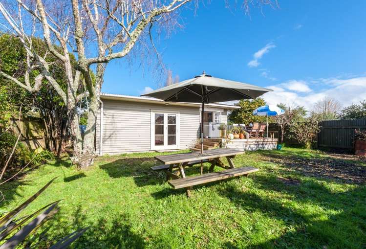 6 Ingleby Place Kelston_7