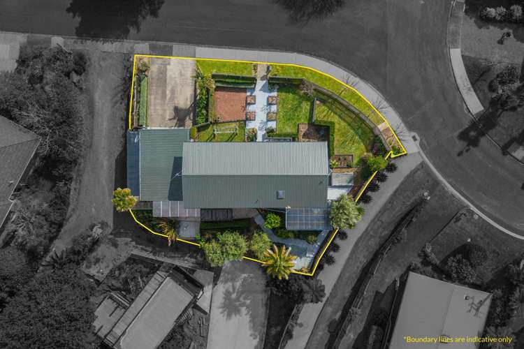 2 Valkyria Place Beach Haven_16