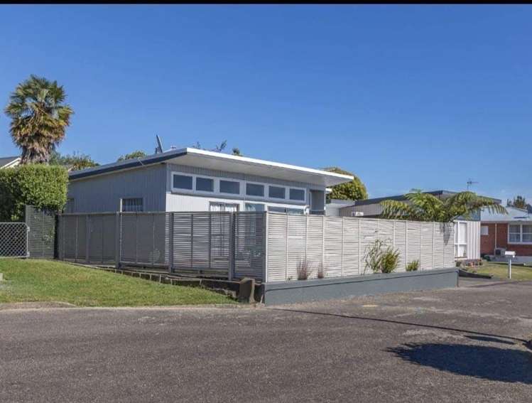 8 Royal Place Levin_1