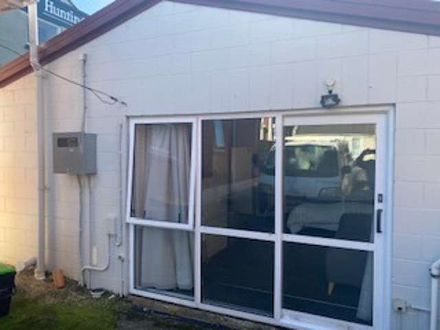 A/8 Howe Street 2202_1