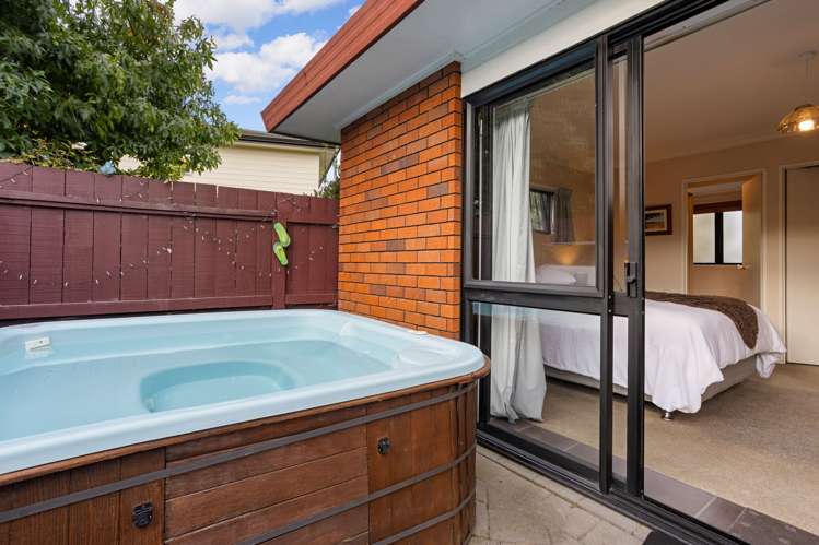 11 Cherrywood Street Pukete_17