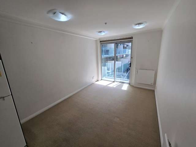 607/15 Holland Street 2185_1