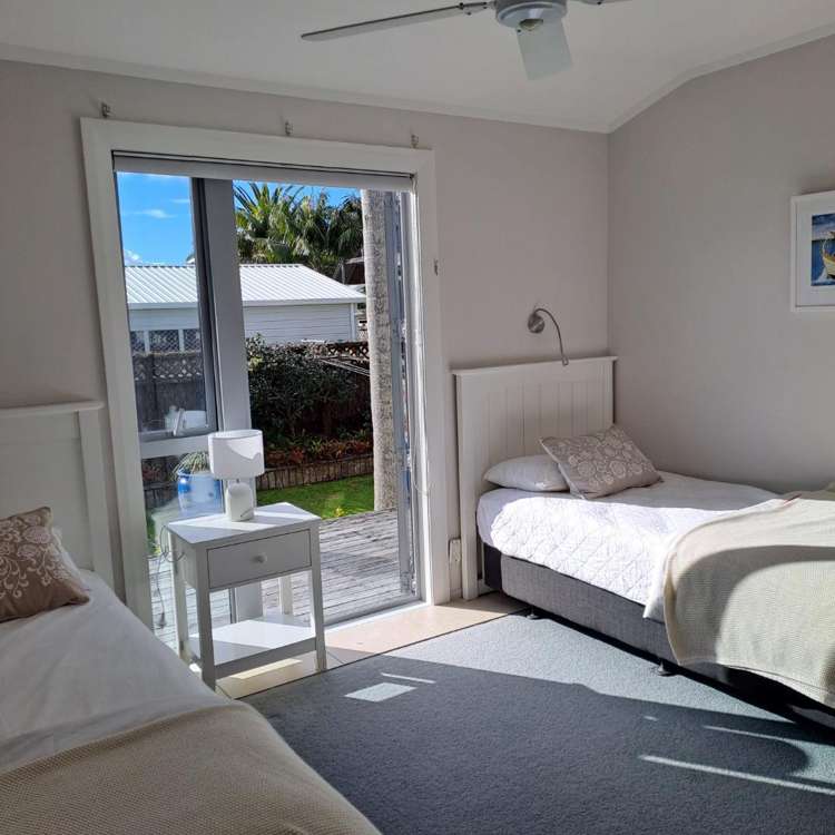 107 Omara Place Matarangi_15