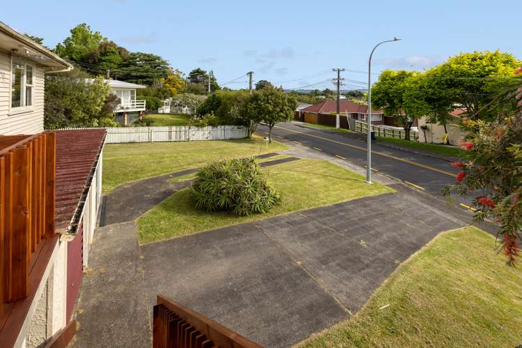 126 Vodanovich Road Te Atatu South_7