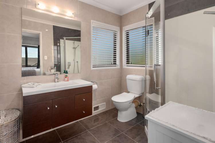 24 Stafford Rise Owhata_20