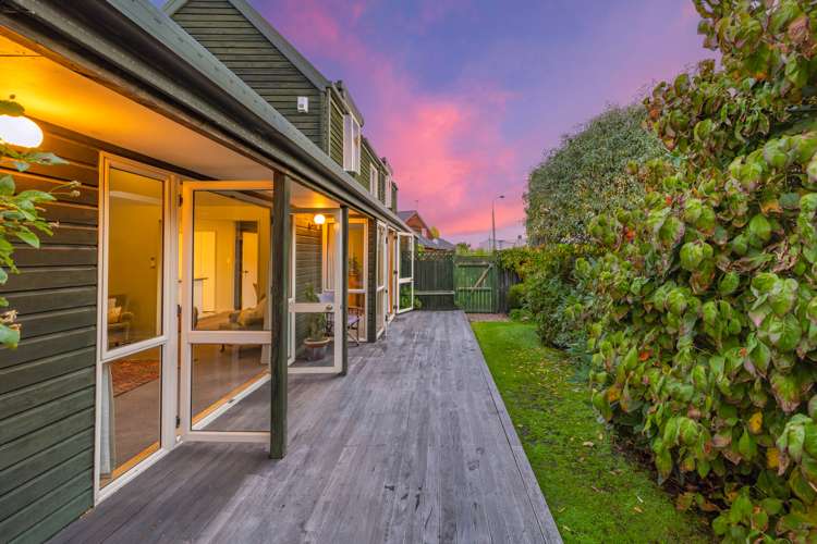 1b Phoenix Lane Northcote_18