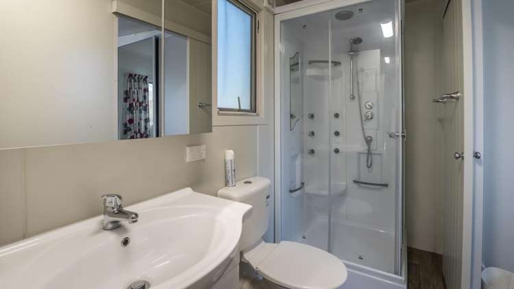 257 Lyndon Road Waiau_30