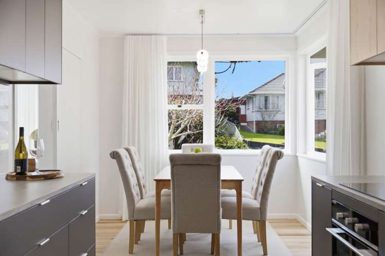 27 Hillview Avenue New Windsor_4