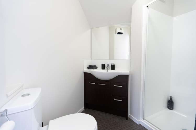 18C Kelvin Place Hamilton East_11